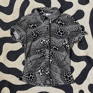 Short Sleeve Patterned Button Down, black and white design